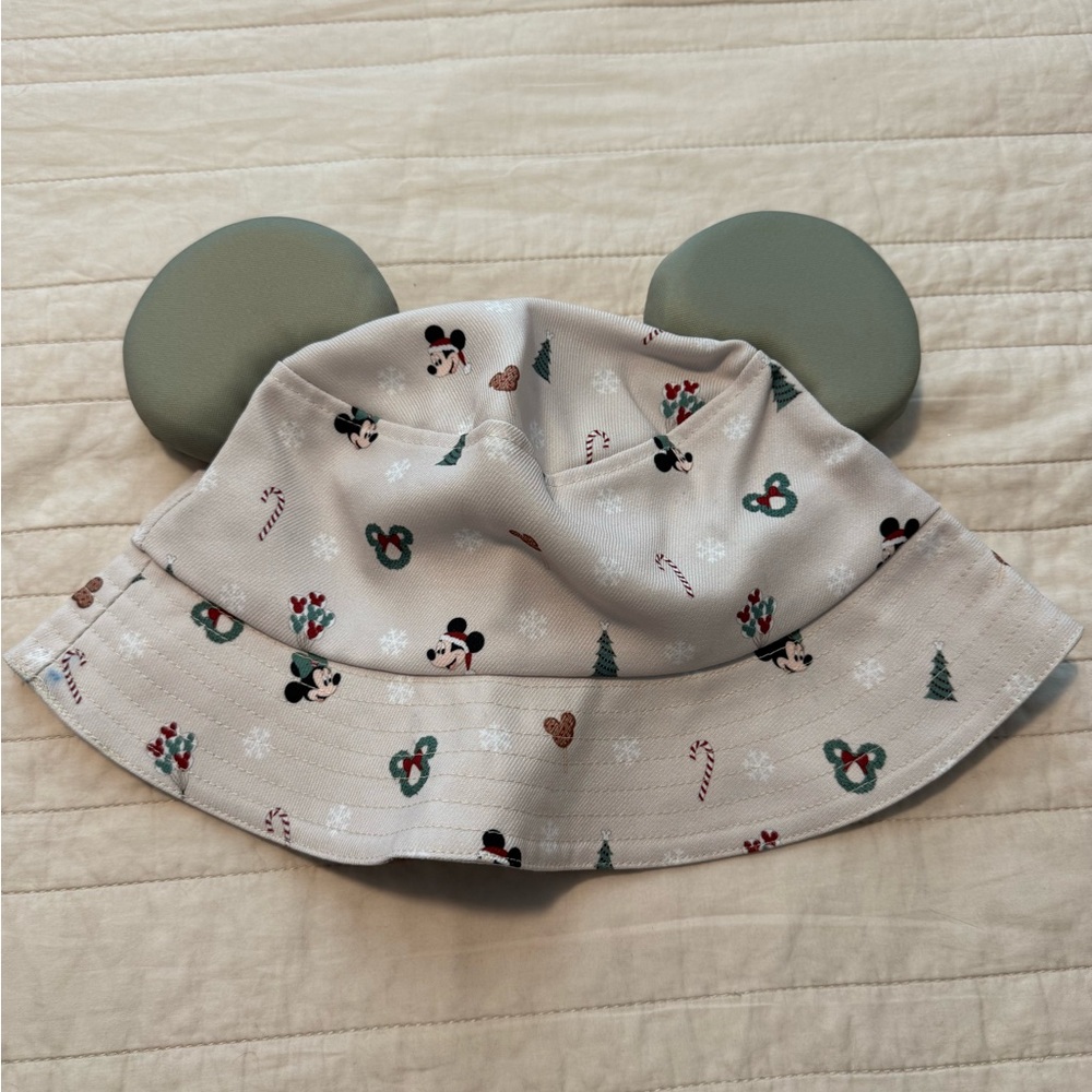 Christmas Mickey Mouse Ear Hat - Cream